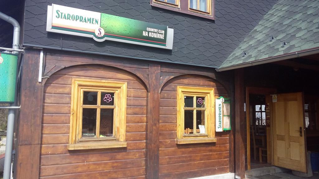 Country Club Konirna Hotel Sluknov Exterior photo